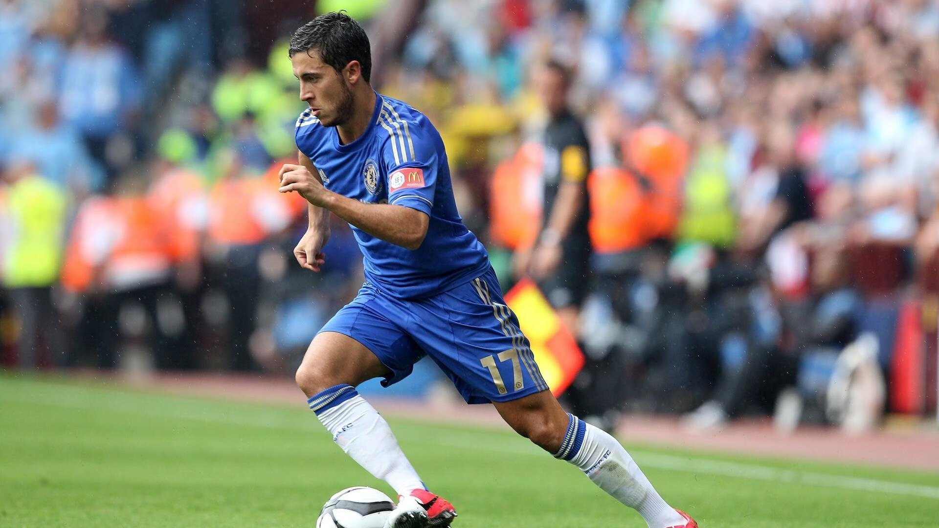 基层足球组织者缺乏专业赛事策划能力,业余足球队组织架构